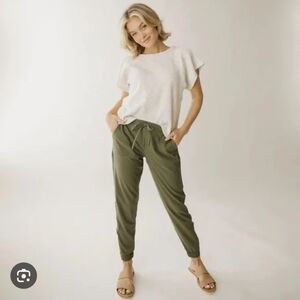 Albion Fit Olive Green Women's Jogger Pants